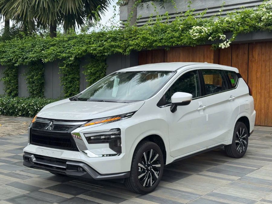 Mitsubishi Xpander AT Premium - Bảng Giá Tại Nghệ An