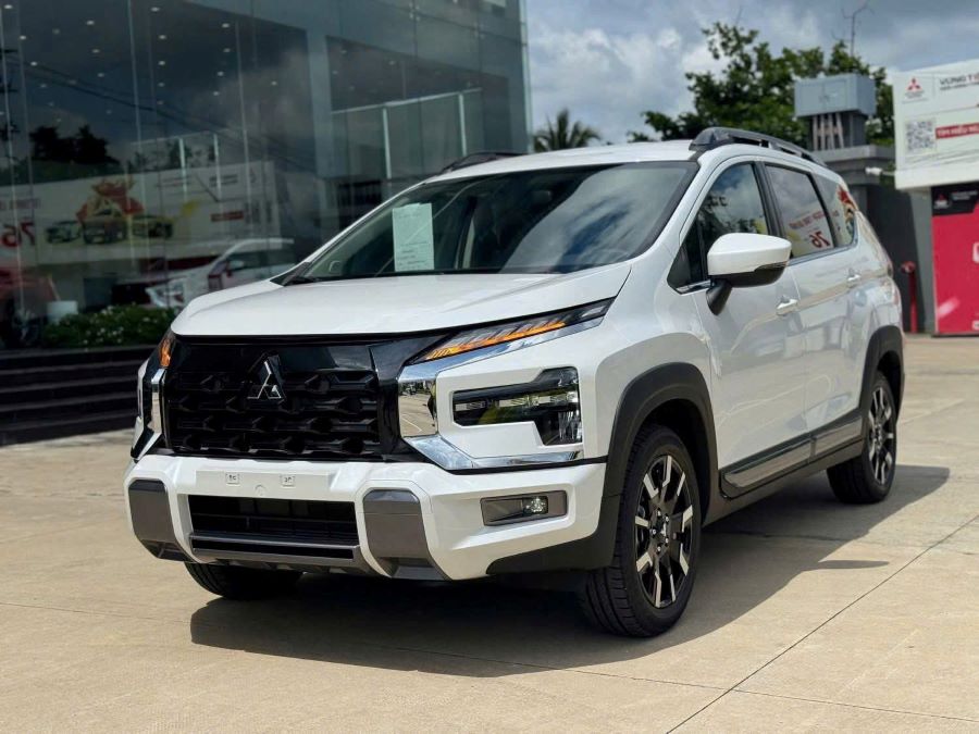 Mitsubishi Xpander Cross - Bảng Giá tại Vinh Nghệ An